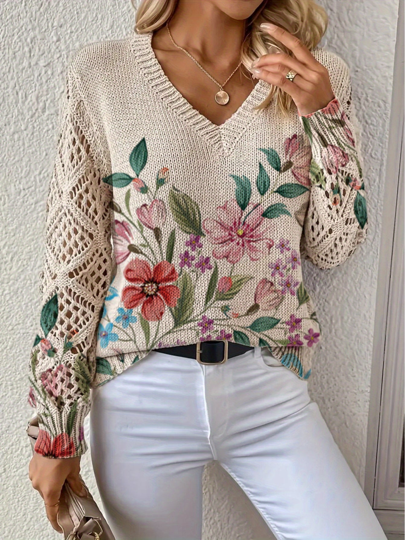 Clara | Soft Garden-Blend Crochet Sleeve Sweater