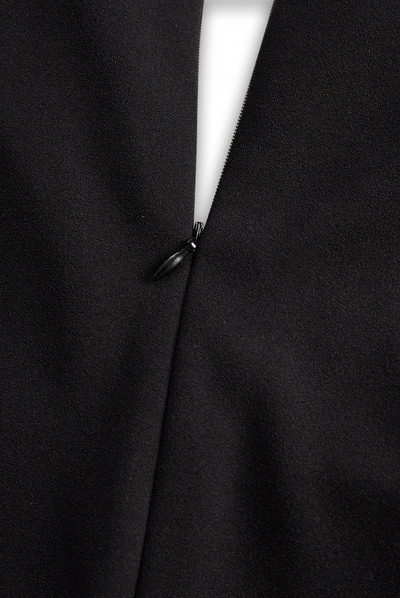 Klara | Sophisticated High-Collar Belted Midi Dress