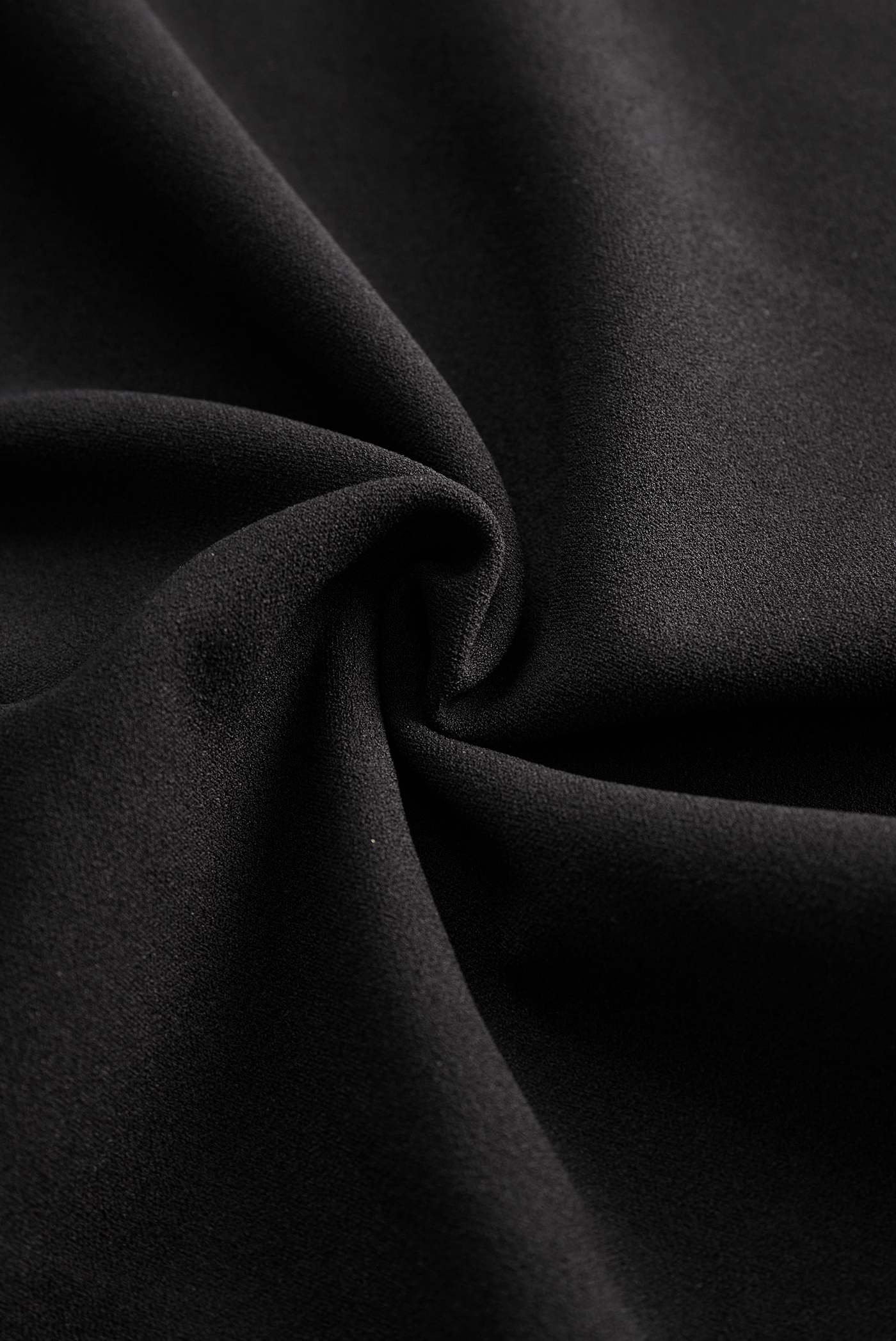 Klara | Sophisticated High-Collar Belted Midi Dress