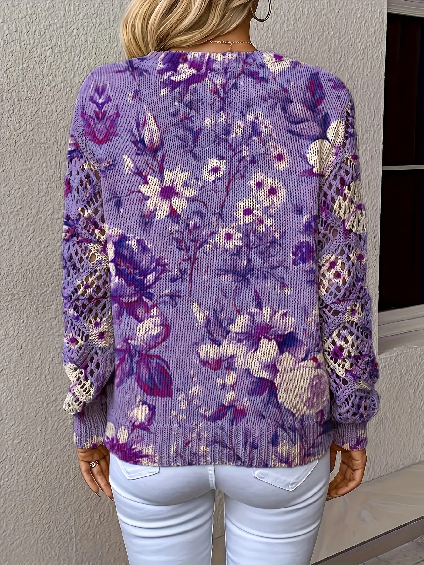 Clara | Soft Woodland Bloom V-Neck Sweater