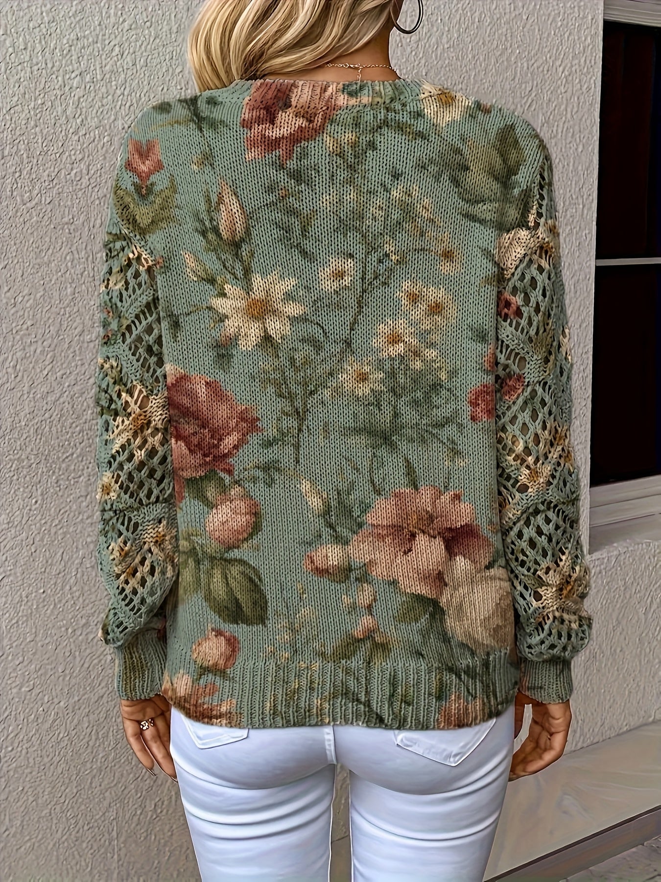 Clara | Soft Woodland Bloom V-Neck Sweater