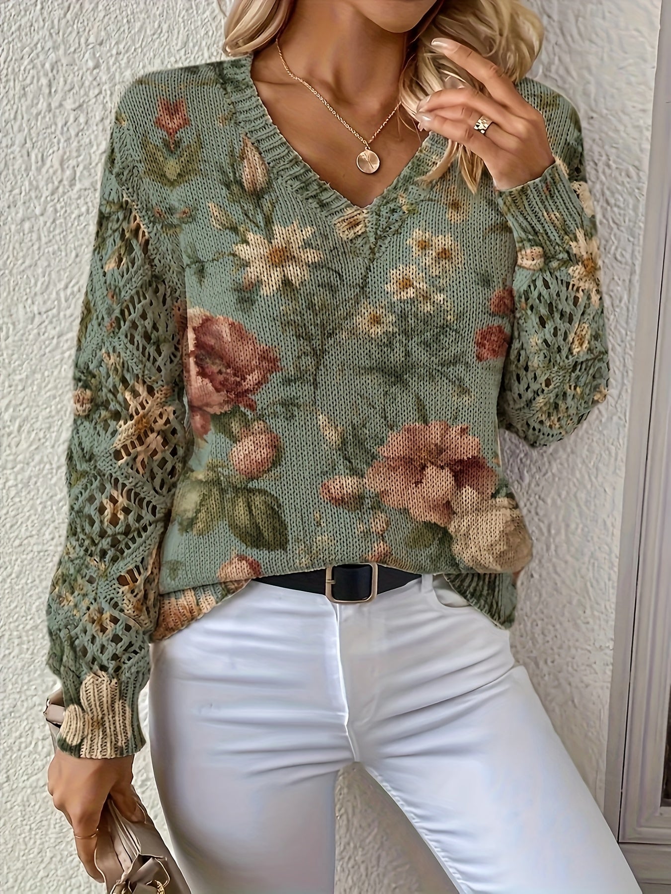Clara | Soft Woodland Bloom V-Neck Sweater